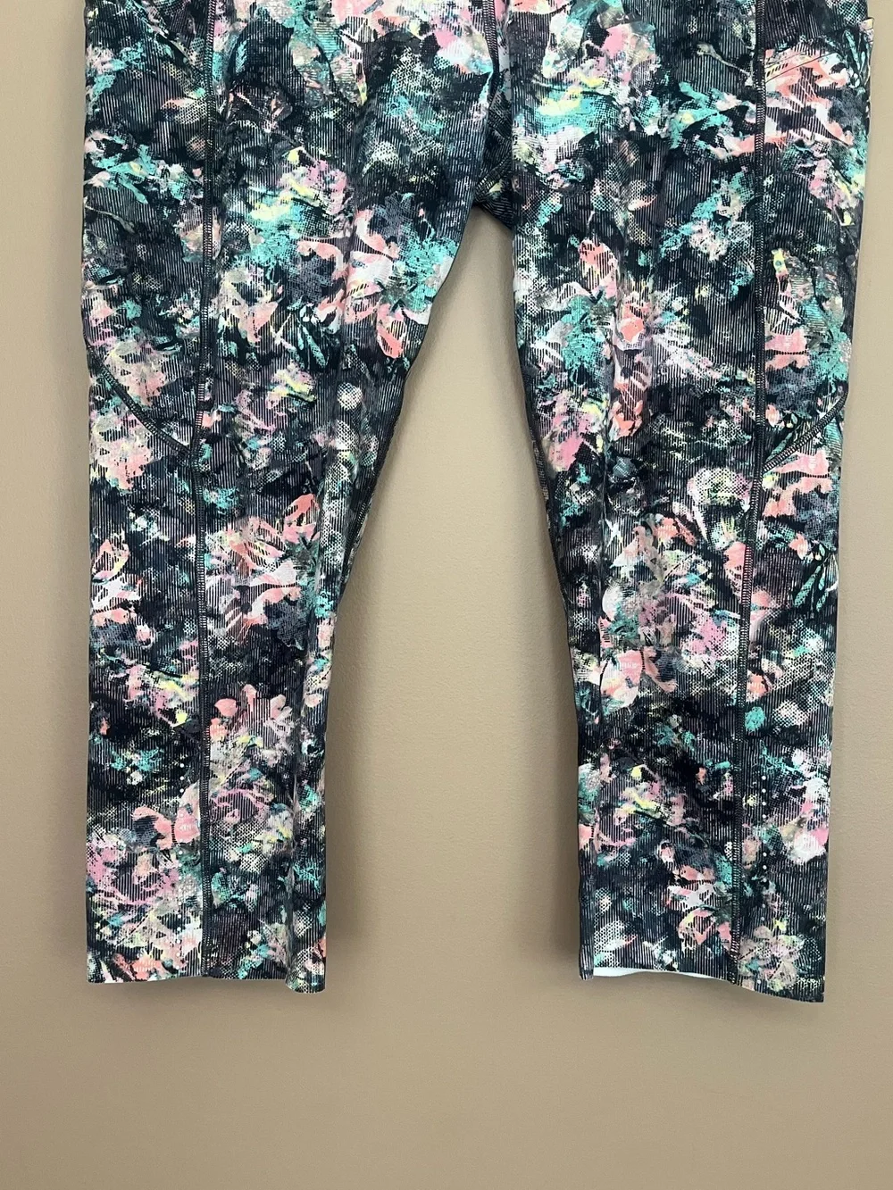 {Lululemon} Fast & Free Crop II Nulux 19